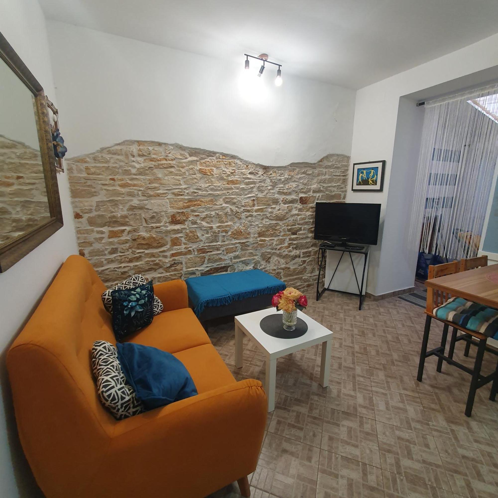 Apartment Kety Pula Bagian luar foto
